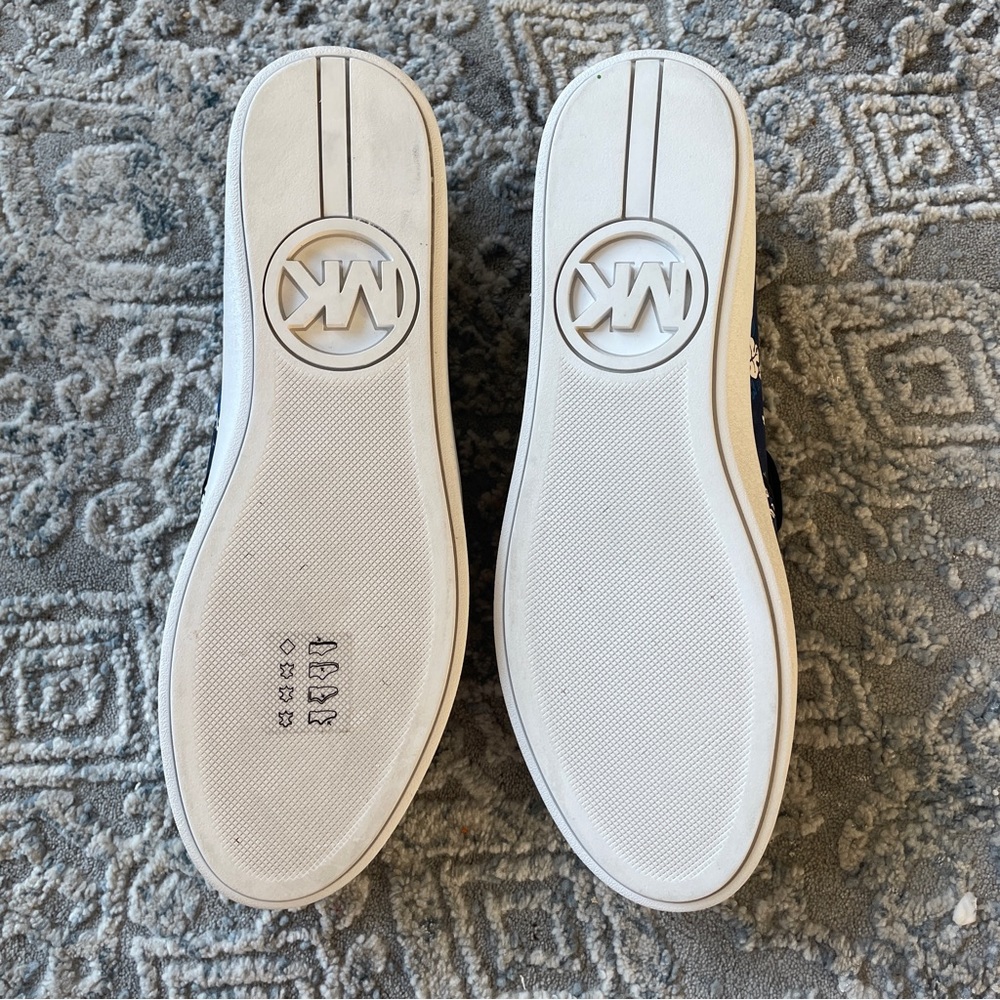 Michael Kors Collection Janelle slip on sneaker, size 9, EUC - Picture 2 of 9